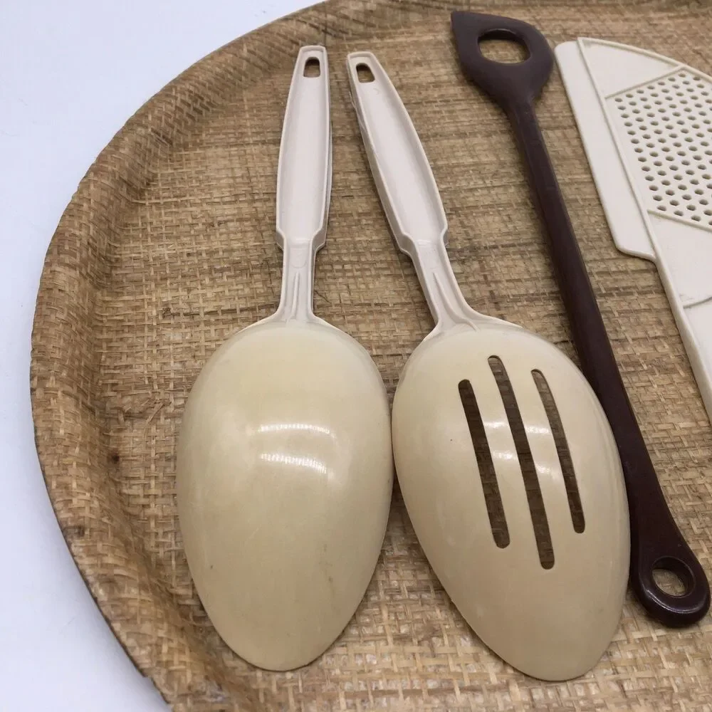Vtg Nylon Kitchen Utensils Tools Ekco Melamine Tupperware Slotted Spoon Wingknif